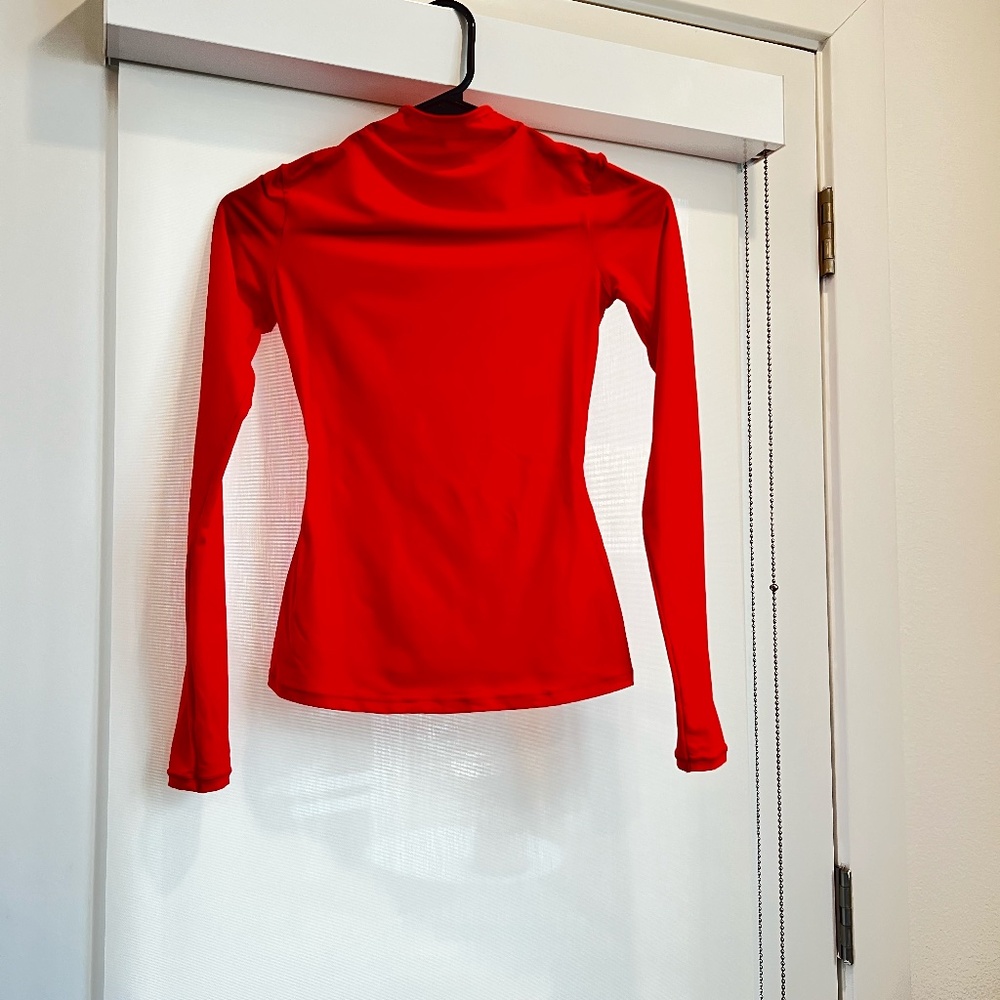 Skims Fits everybody turtleneck top (Poppy, size x-small)